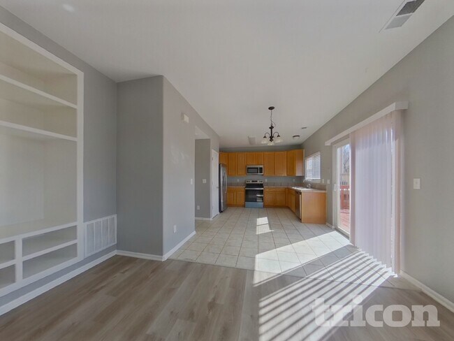 Foto del edificio - 12450 S Hollow Creek Ct