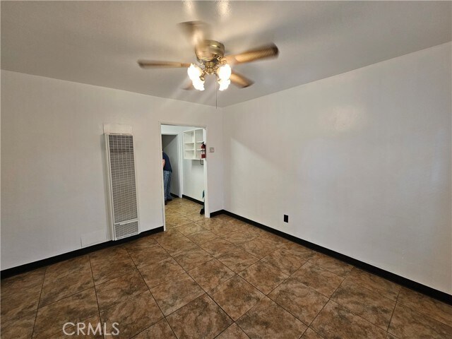 Foto del edificio - 810 Bloomington Ave