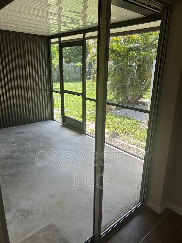 Foto del edificio - 7628 Carrier Rd