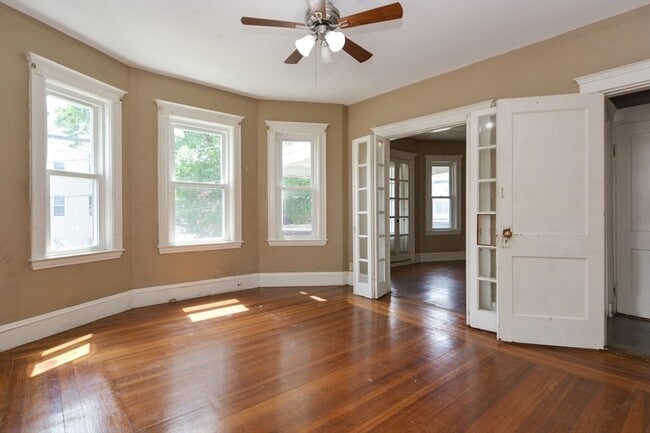 Photo - 46 Evelyn St Apartment