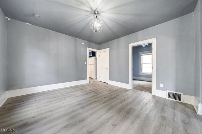 Foto del edificio - 4141 Cyril Ave