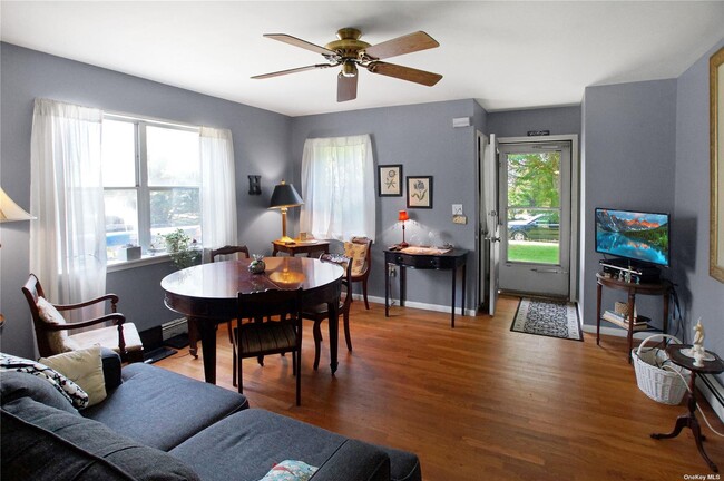 Foto del edificio - 21 Farmstead Ln