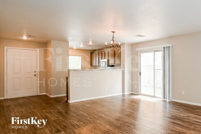 Building Photo - 1233 Plum Canyon St