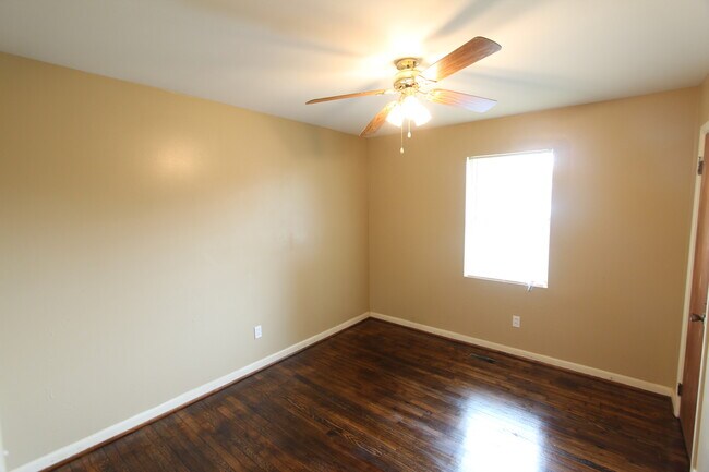 Building Photo - Best House for the Money!!  Better Hurry T...