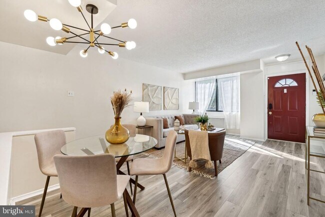 Foto del edificio - 1245 13th St NW