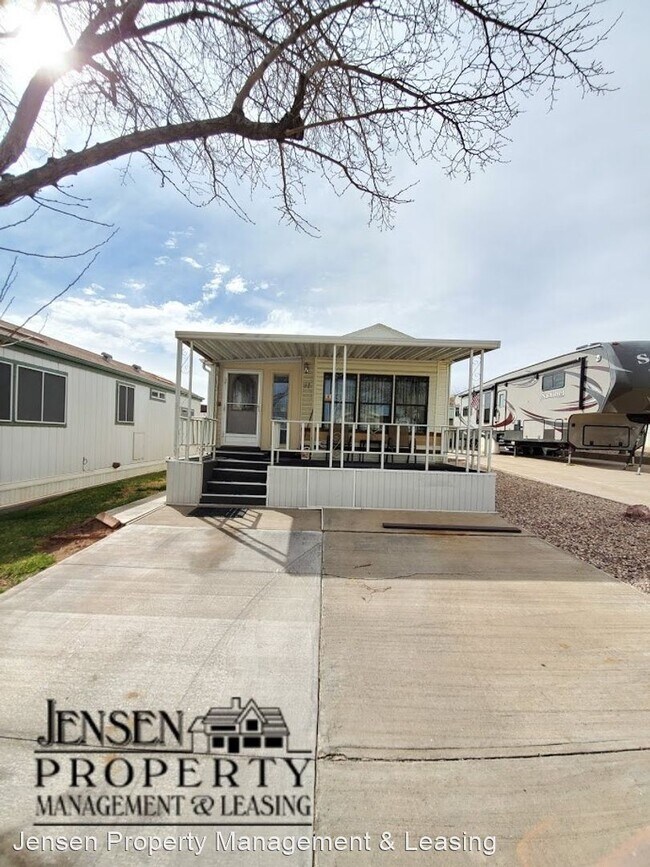 Building Photo - 2 br, 2 bath House - 1150 West Red Hills P...