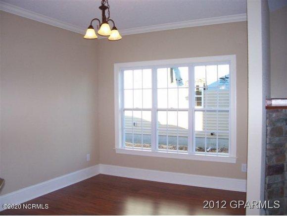 Foto del edificio - 3413 Ellsworth Dr