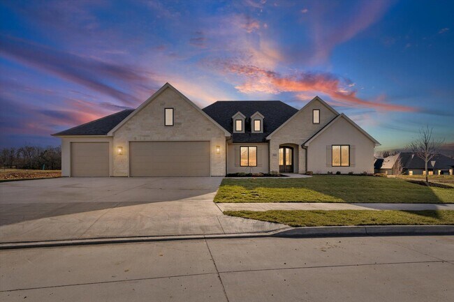 Foto del edificio - 2621 Easley Cabin Cir