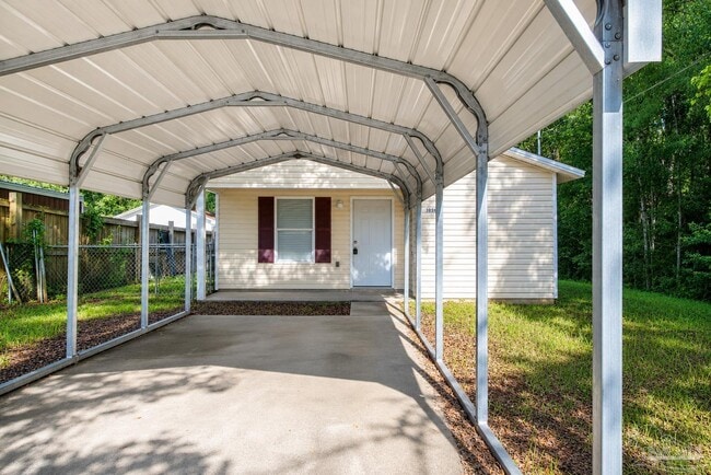 Building Photo - 1612 Bradberry Pl