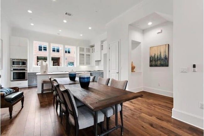 Building Photo - 1312 Tinnin Ford Rd