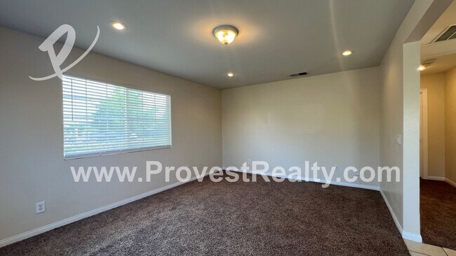 Foto del edificio - Spruce St 16319* / Spruce Street Investmen...