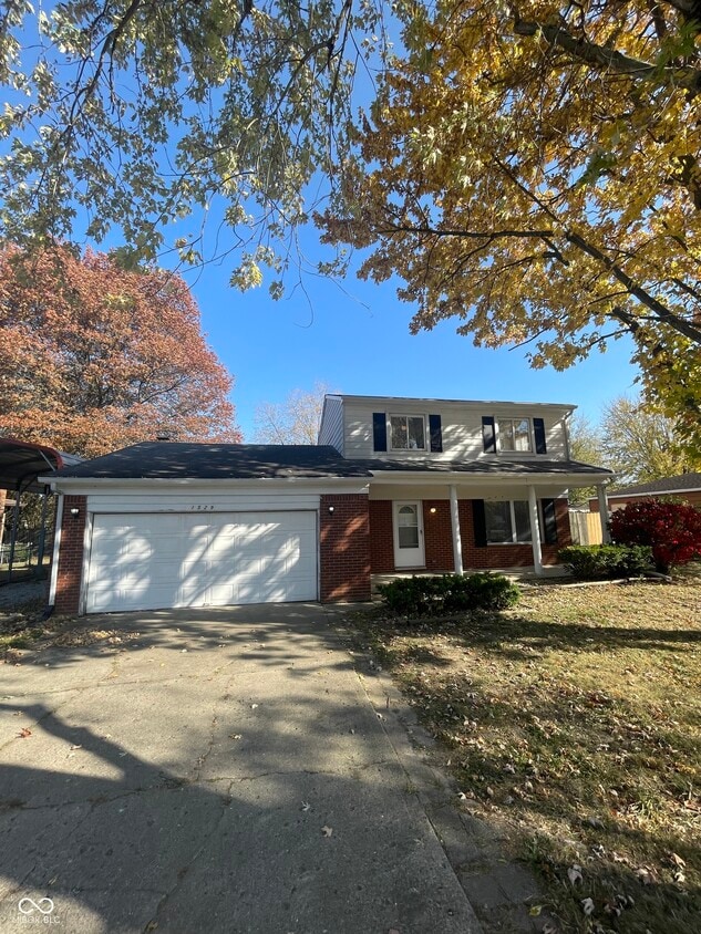 Primary Photo - 1529 N German Church Rd
