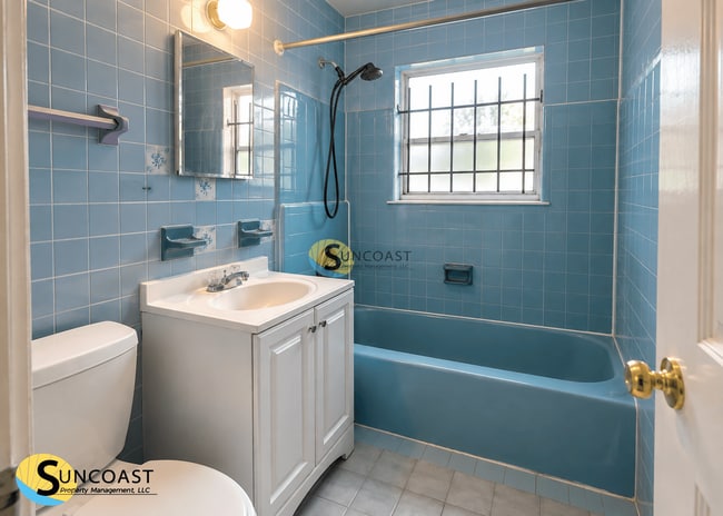 Building Photo - 2481 W 25th St