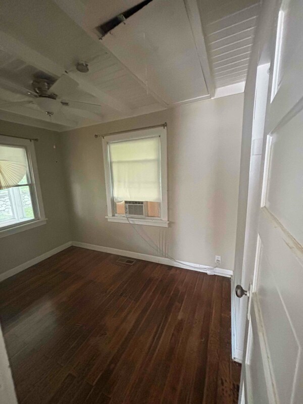 Building Photo - 16 N Walworth Ave