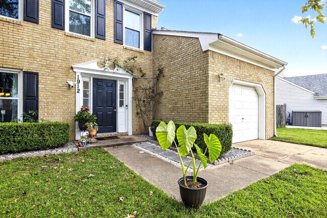 Foto del edificio - 1912 Bunnell Ct