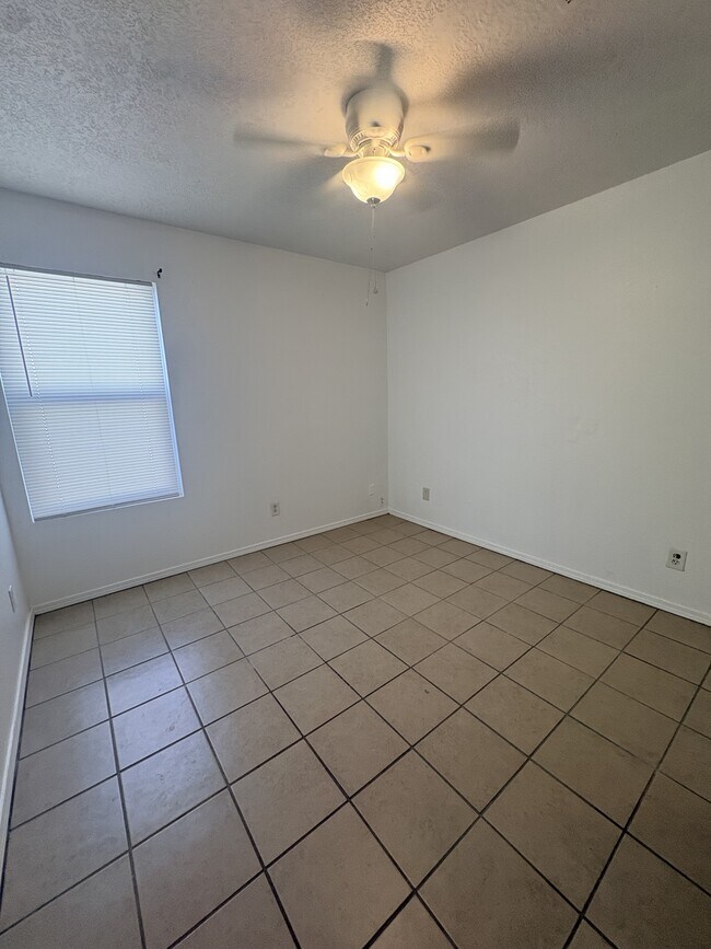Foto del edificio - 8308 Vista Clara Ln SW