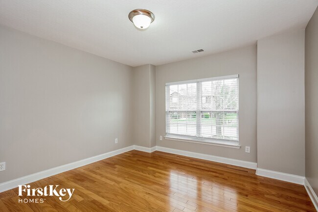 Building Photo - 2540 Glyncastle Way
