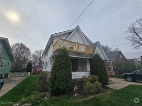 Building Photo - 1736 17th St