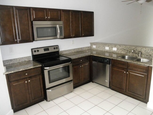 Photo - 1905 Shoma Dr House