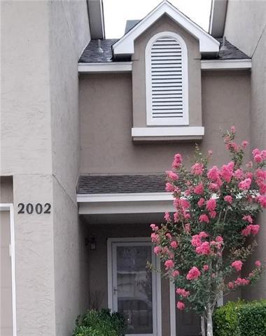 Primary Photo - 8400 Hickory St