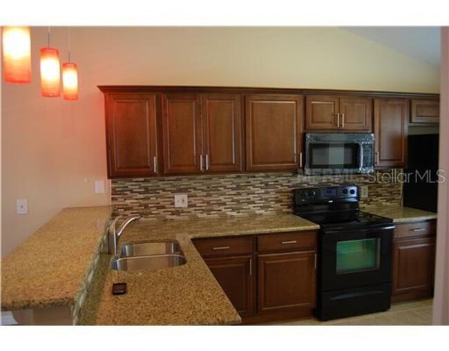 Building Photo - 2 Bedroom Winter Park Condo for Rent, Near...