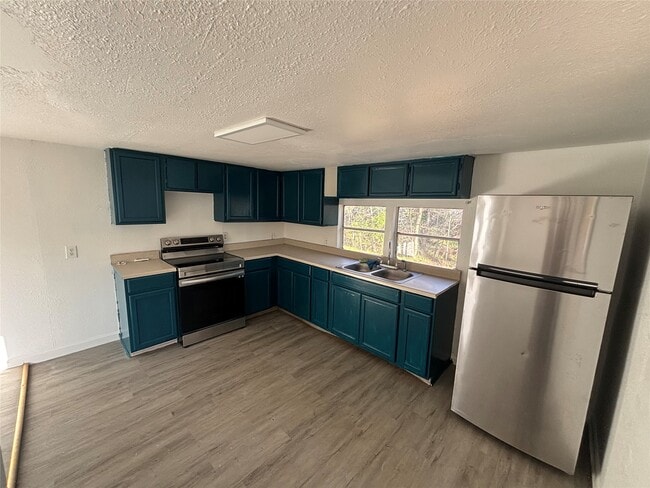 Foto del edificio - 11440 Underwood St