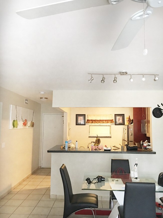Building Photo - 7703 Camino Real