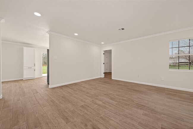 Foto del edificio - 25409 Pebble Dr