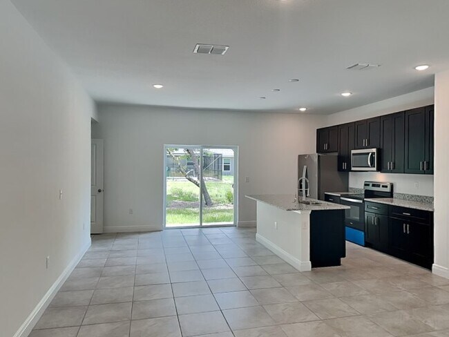 Foto del edificio - 9472 N Old Mill Way