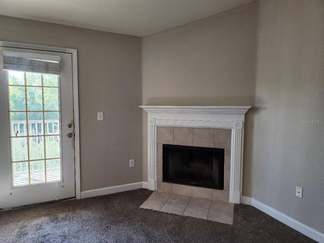 Building Photo - 18271 Bridle Club Dr