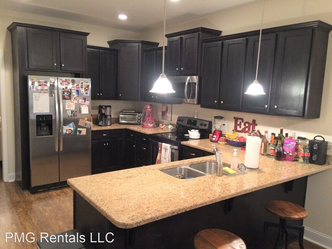 Primary Photo - 3 br, 2 bath House - 110 Ledbury Cove