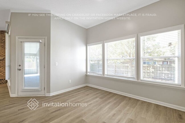 Building Photo - 2591 Tramore Pl