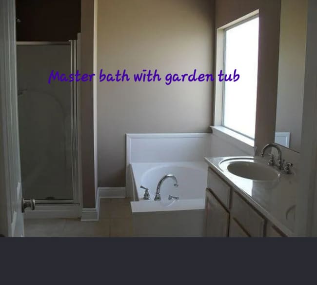 Foto del edificio - 130a Northshore Cir