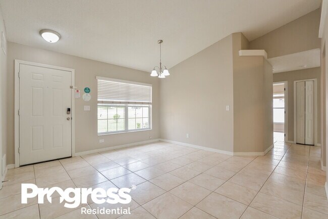 Foto del edificio - 12020 Woodglen Cir