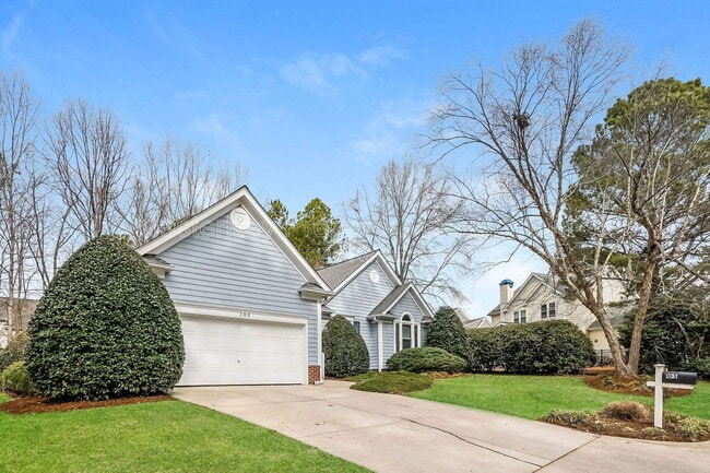 Building Photo - 105 Wagon Trail Dr