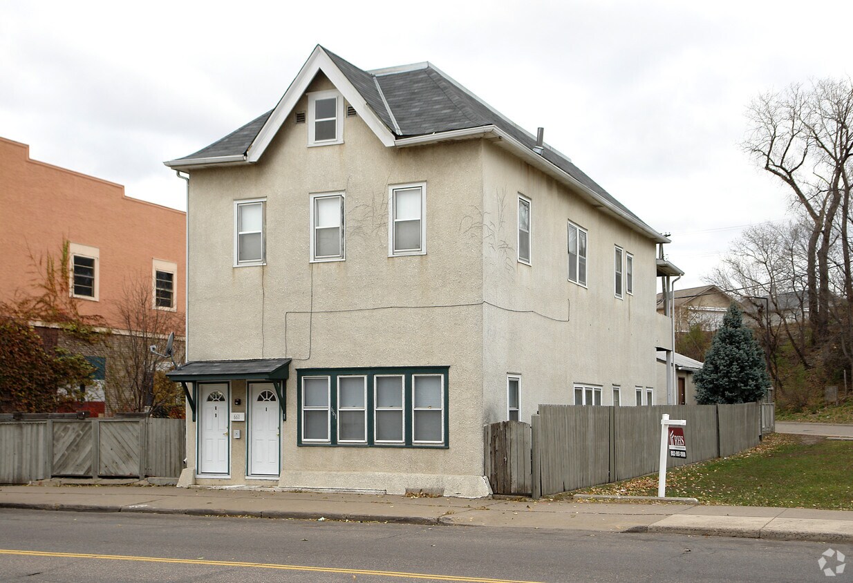 Primary Photo - 661 Payne Ave