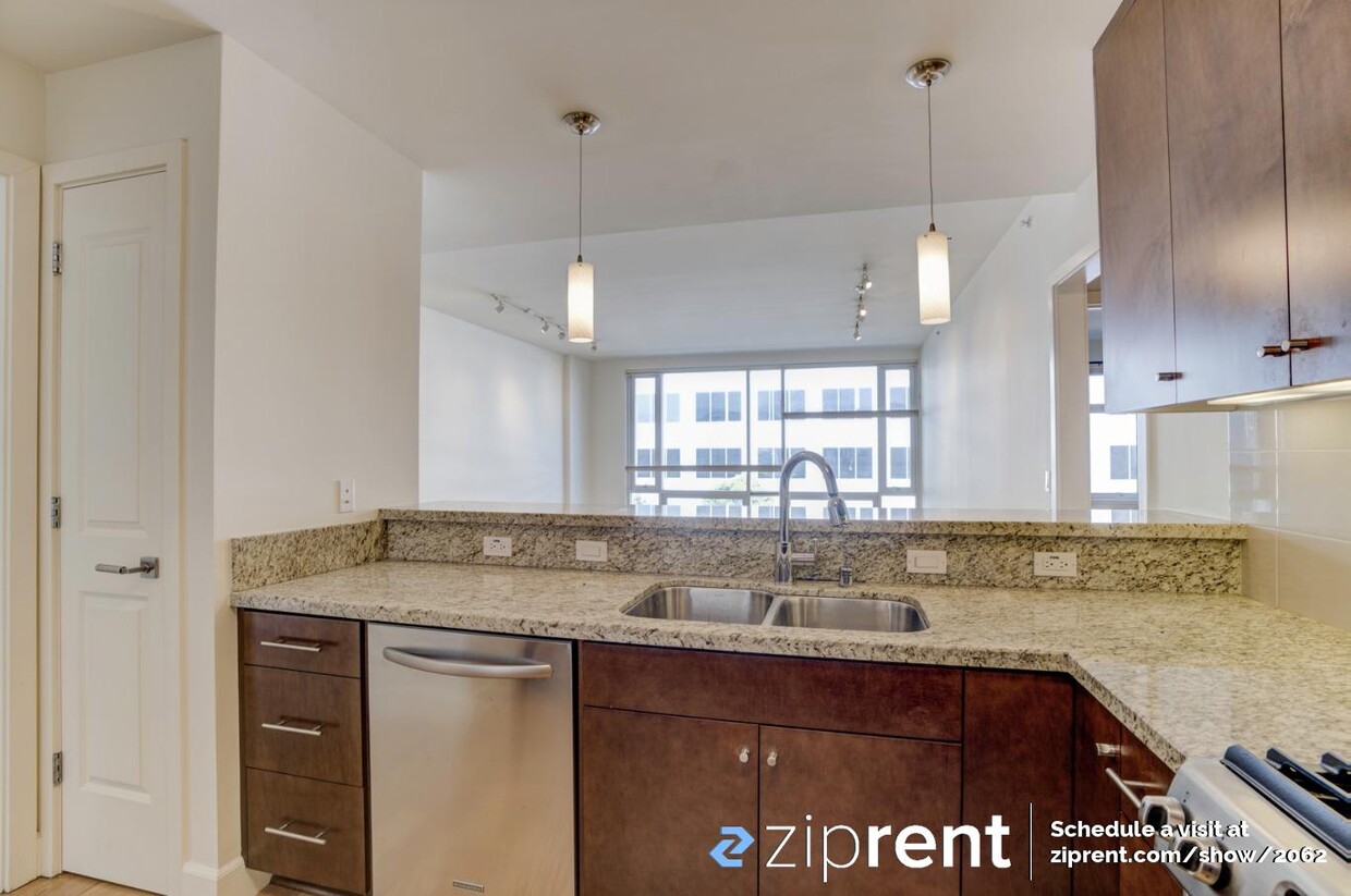 Foto principal - 77 Van Ness Ave