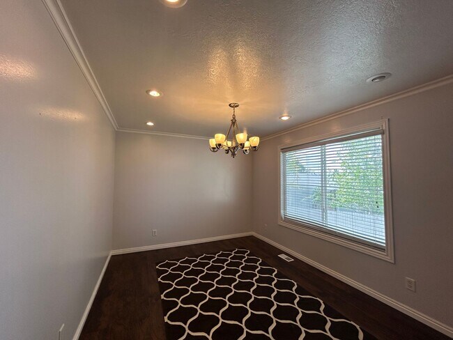 Foto del edificio - 4 Bedroom 4 Bathroom Home in Provo, Utah!