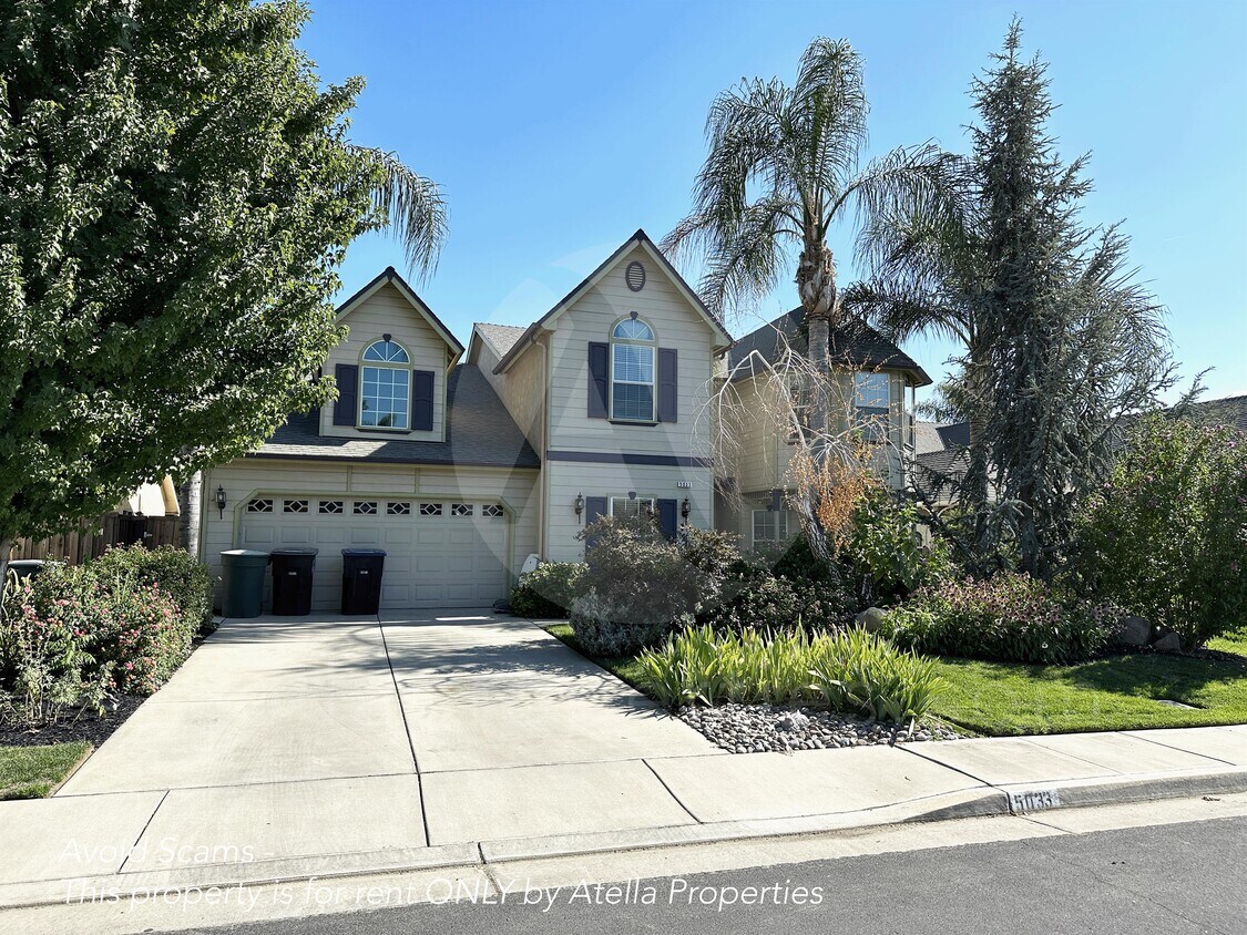 Primary Photo - 5033 W Wren Ave