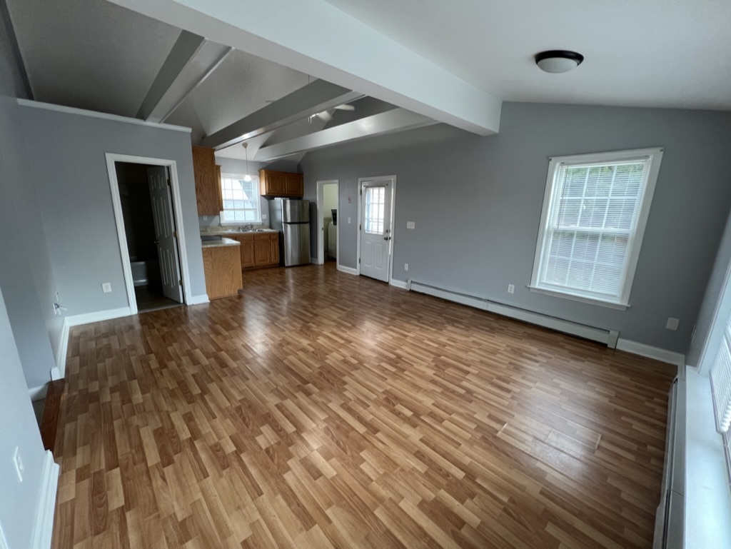 Large Open Living Space - 471 Naugatuck Ave