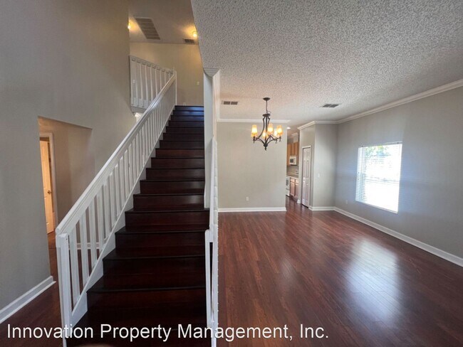 Building Photo - 4 br, 3 bath House - 14842 Yorkshire Run Dr