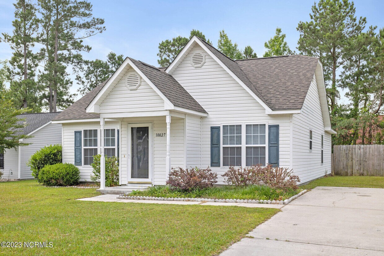Foto principal - 10027 Burning Bush Ridge Ct