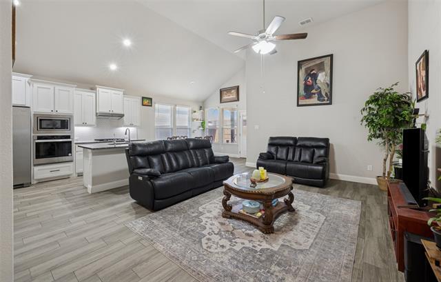 Foto del edificio - 11500 Royston St