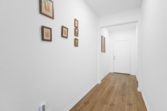 Foto del edificio - 149 River Rise Rd