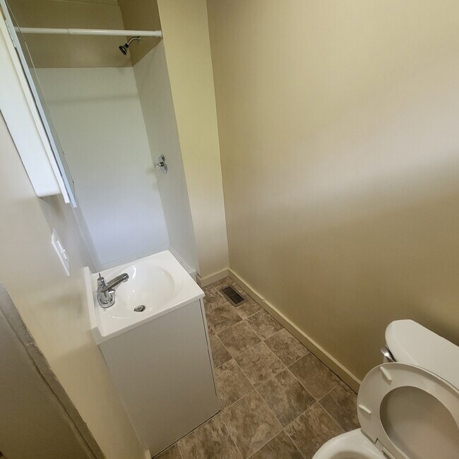 Foto del edificio - Christian Park 3BR/2BA House w/Fenced Backyard!