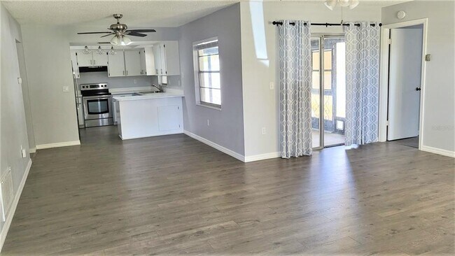 Foto del edificio - 8525 Winter Haven Dr