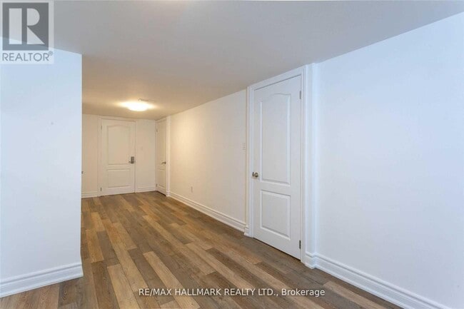 Building Photo - 56 Courton Dr