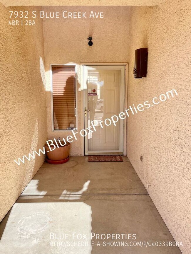 Foto del edificio - 7932 S Blue Creek Ave
