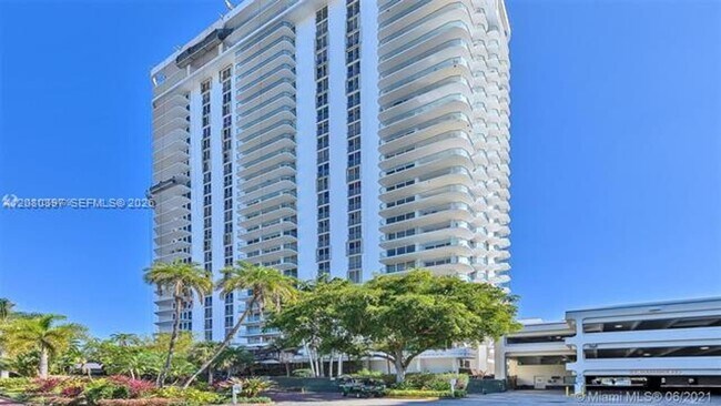 Foto del edificio - 19707 Turnberry Way