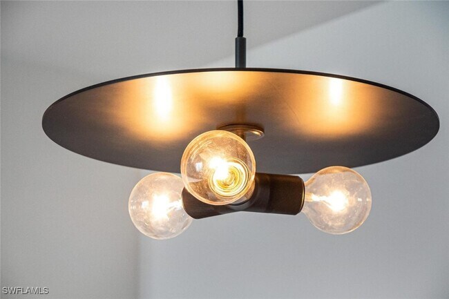 Foto del edificio - 159 NE 6th St